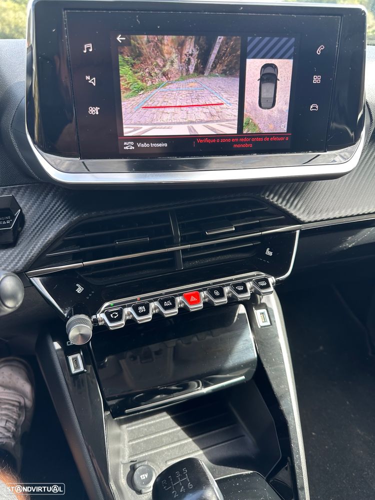 Peugeot 208 PureTech 100 Allure - 8