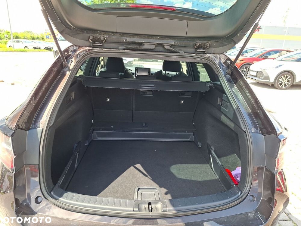 Toyota Corolla 1.8 Hybrid Comfort - 13