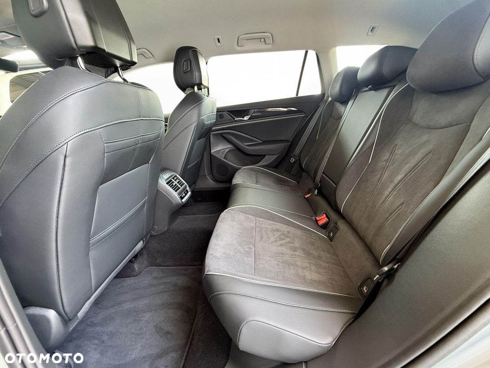 Volkswagen Passat Variant 1.5 TSI EVO Business DSG - 33