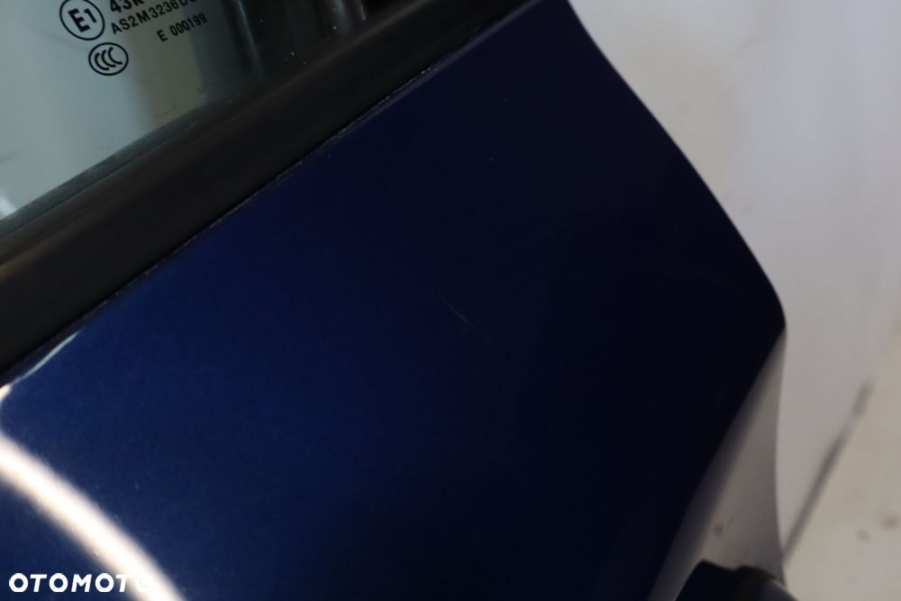 DRZWI LEWY PRZÓD BMW 1 120D E87 381/5 - 5