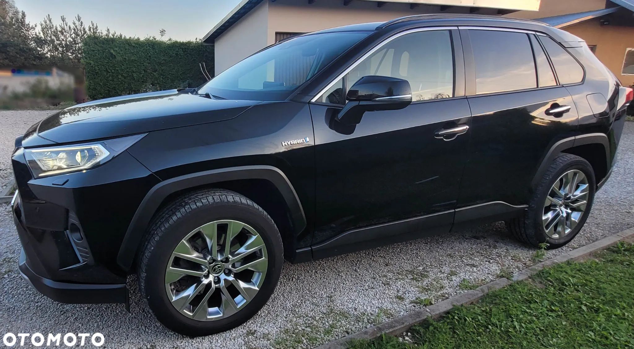 Toyota RAV4 2.5 Hybrid Executive 4x4 - 1