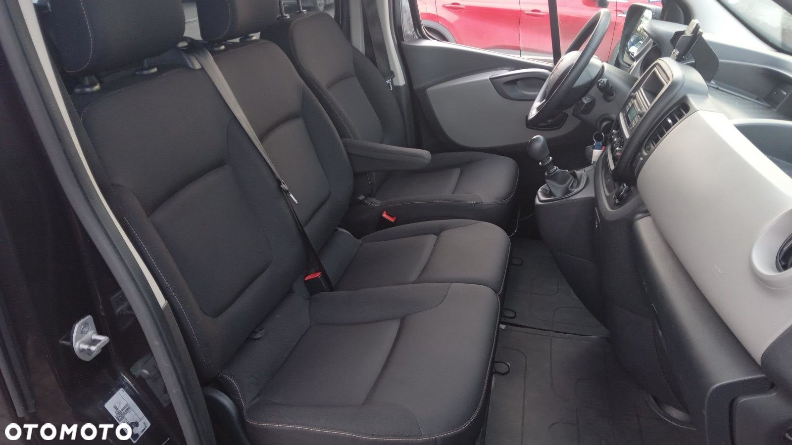 Renault Trafic - 22