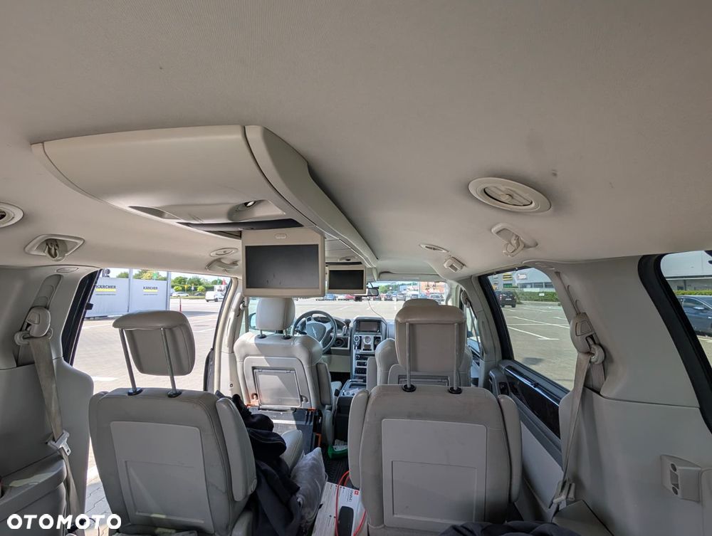 Chrysler Grand Voyager 2.8 CRD Touring - 10
