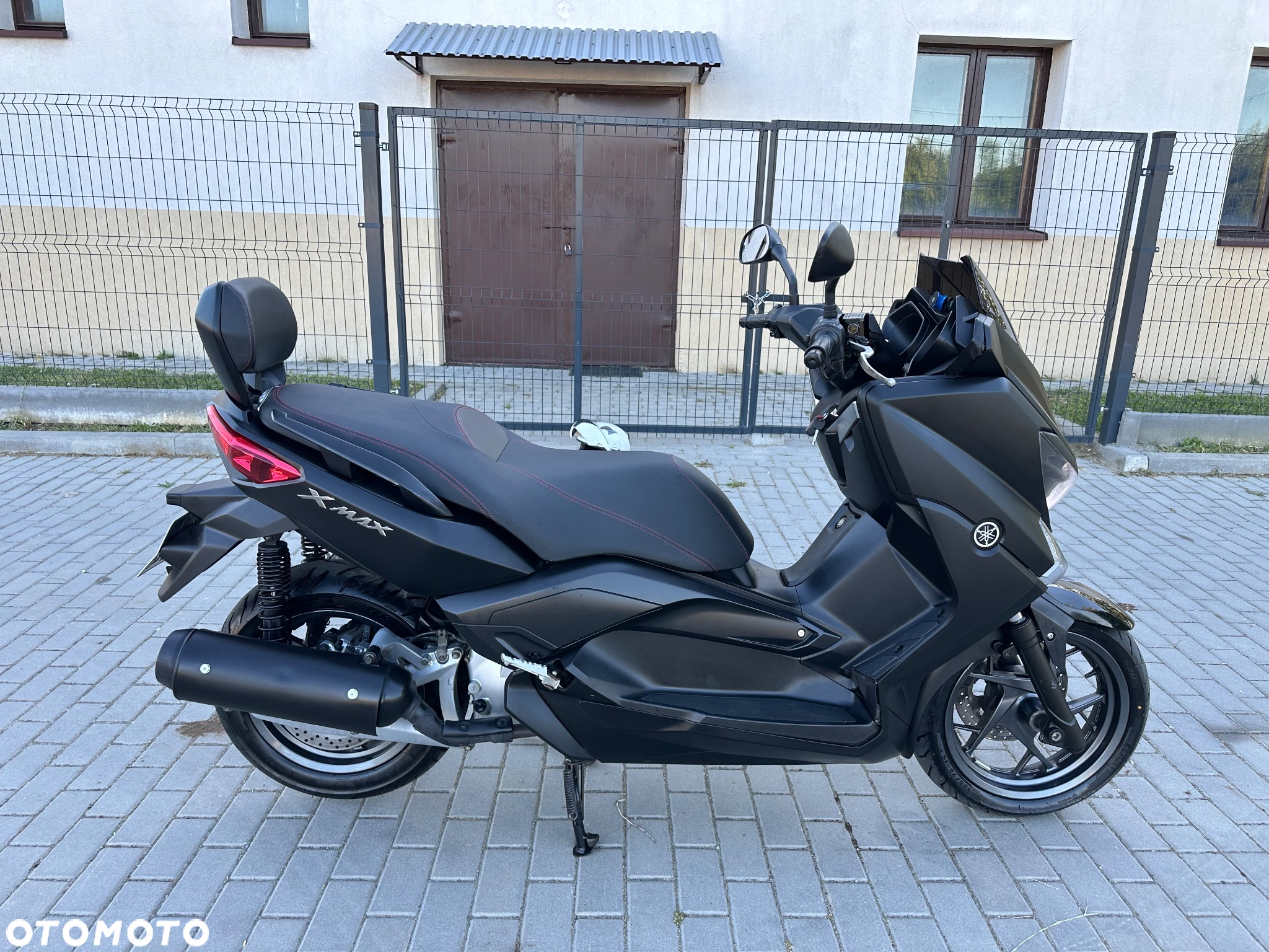 Yamaha X-max - 8