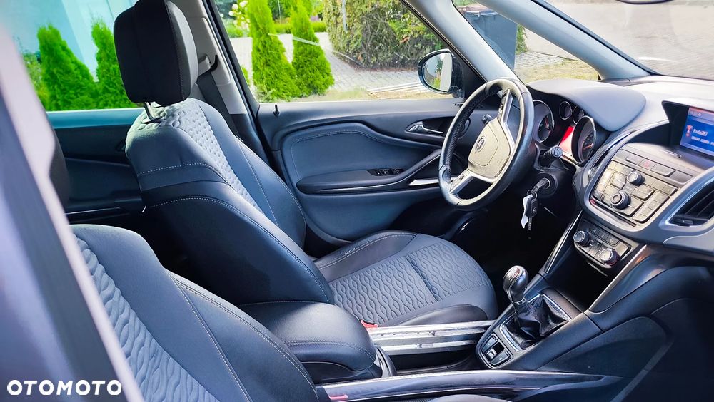 Opel Zafira 1.9 CDTI Innovation - 14
