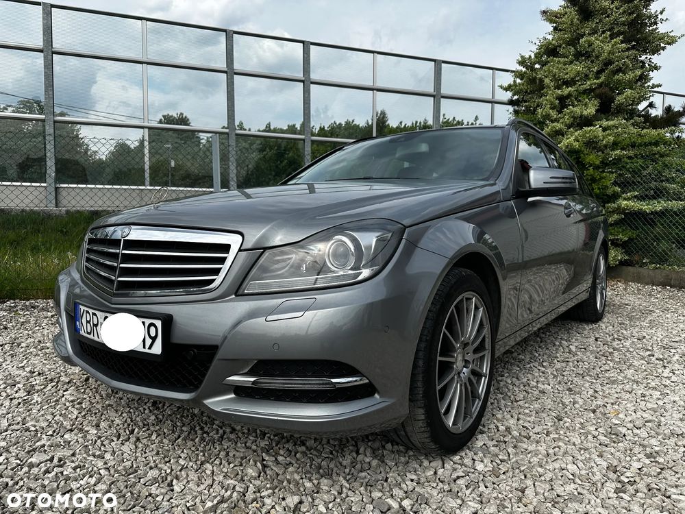 Mercedes-Benz Klasa C 200 T CDI DPF Special Edition