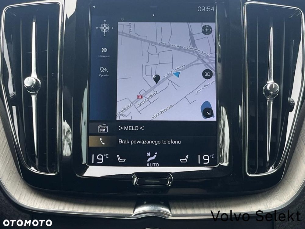 Volvo XC 60 - 21