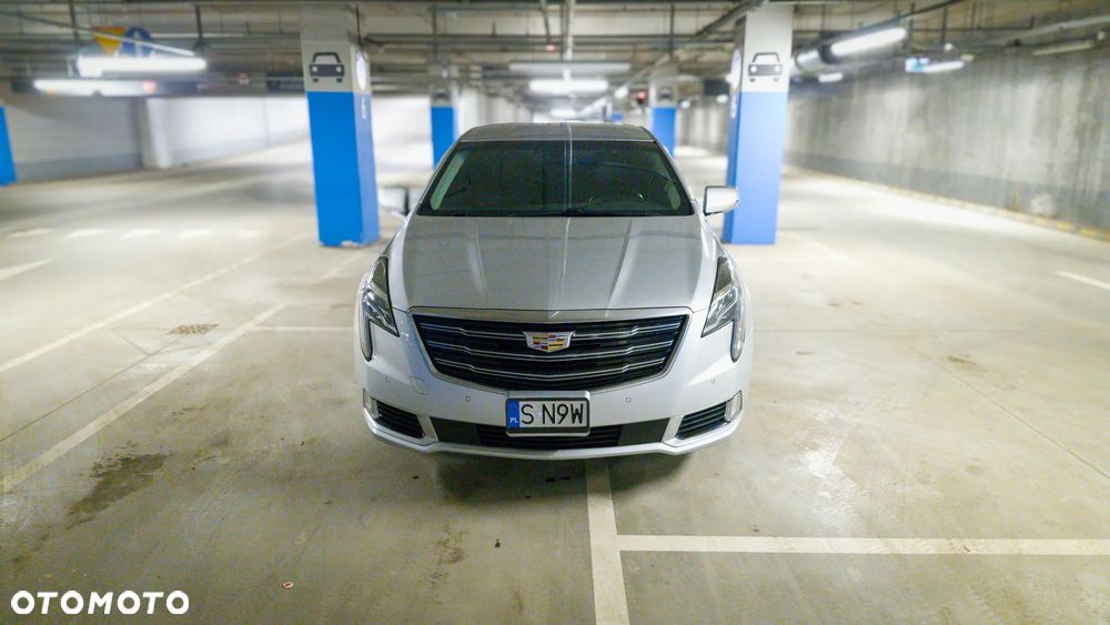 Cadillac XTS - 2