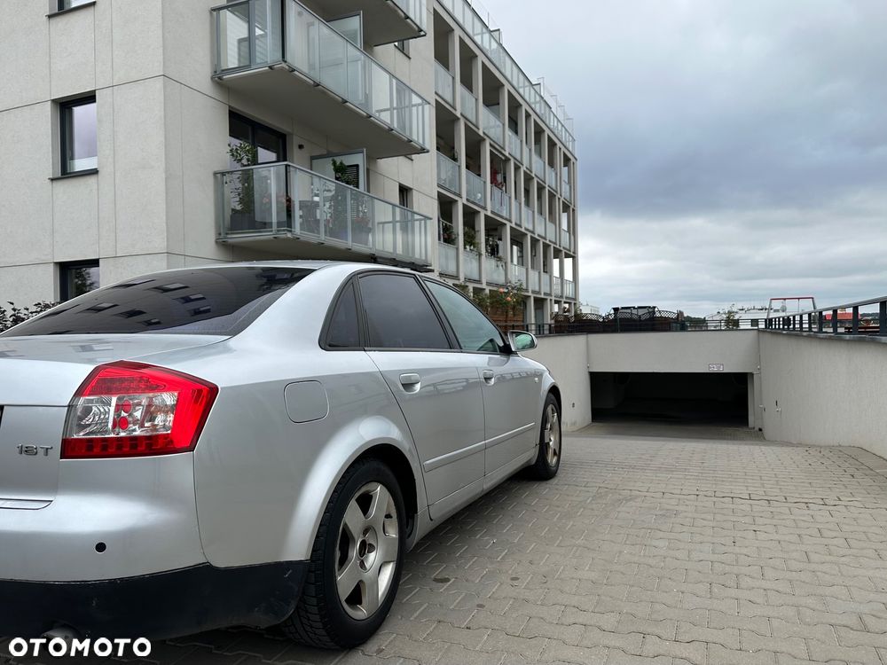 Audi A4 ver-1-8t - 9