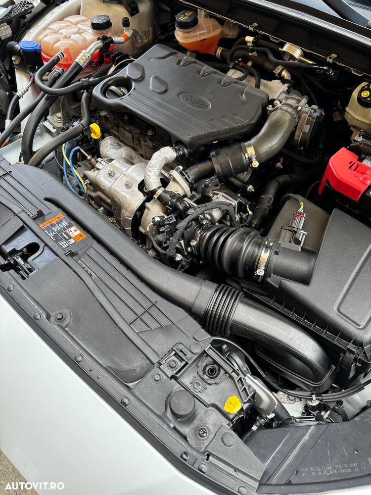 Ford Focus 1.5 EcoBlue Titanium - 8