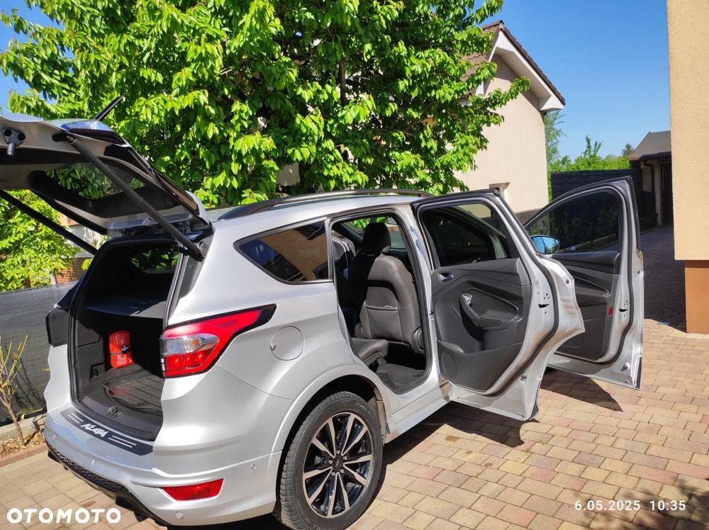 Ford Kuga - 4