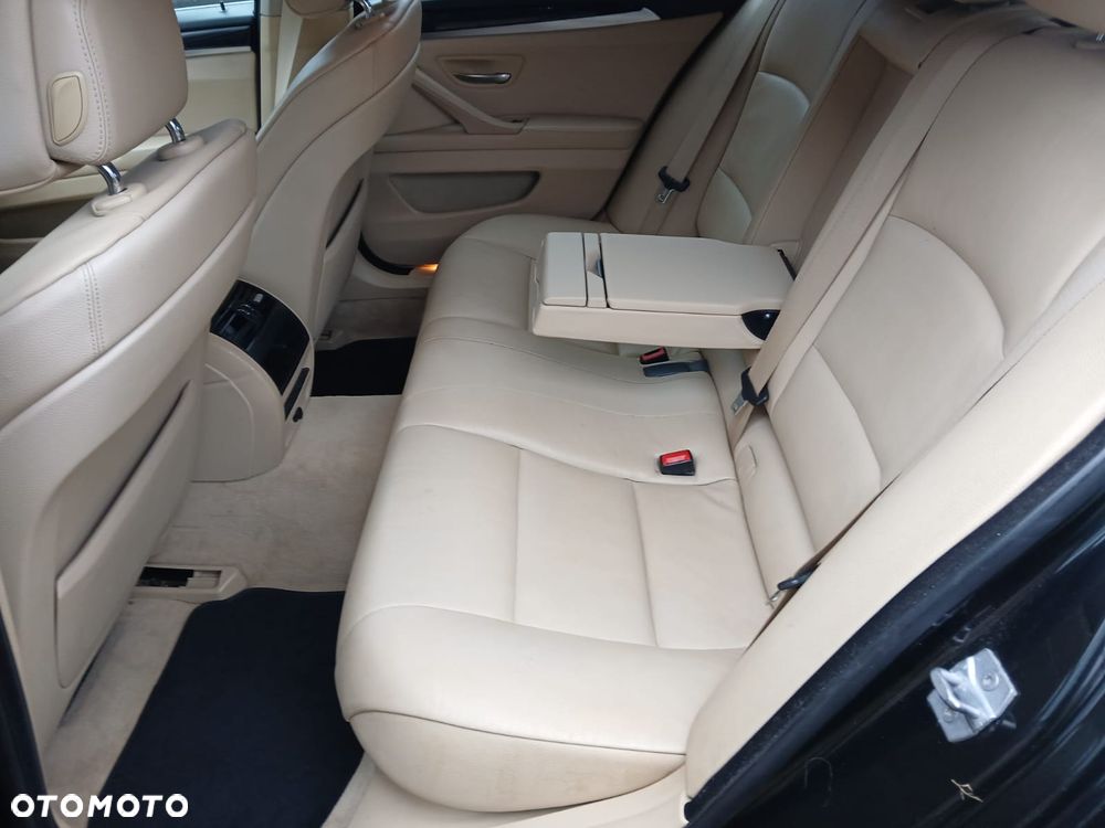 BMW Seria 5 530d - 16