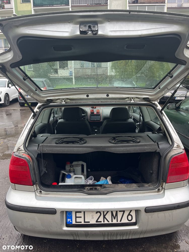 Volkswagen Polo 1.4 Basis - 11