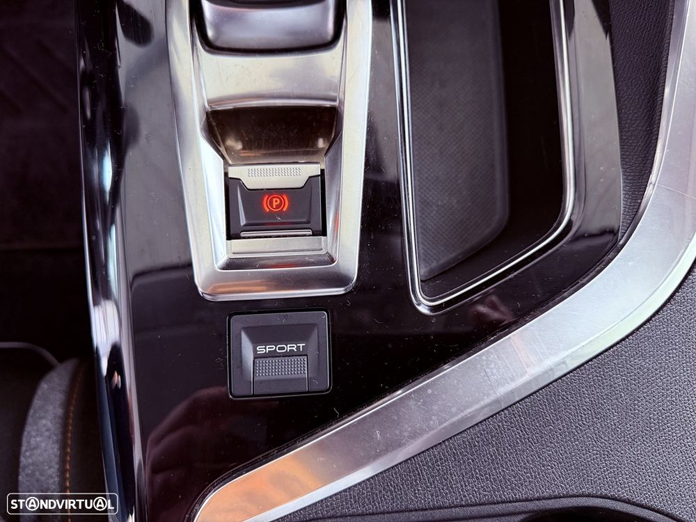 Peugeot 3008 BlueHDi 120 EAT6 Stop & Start Business Line - 38