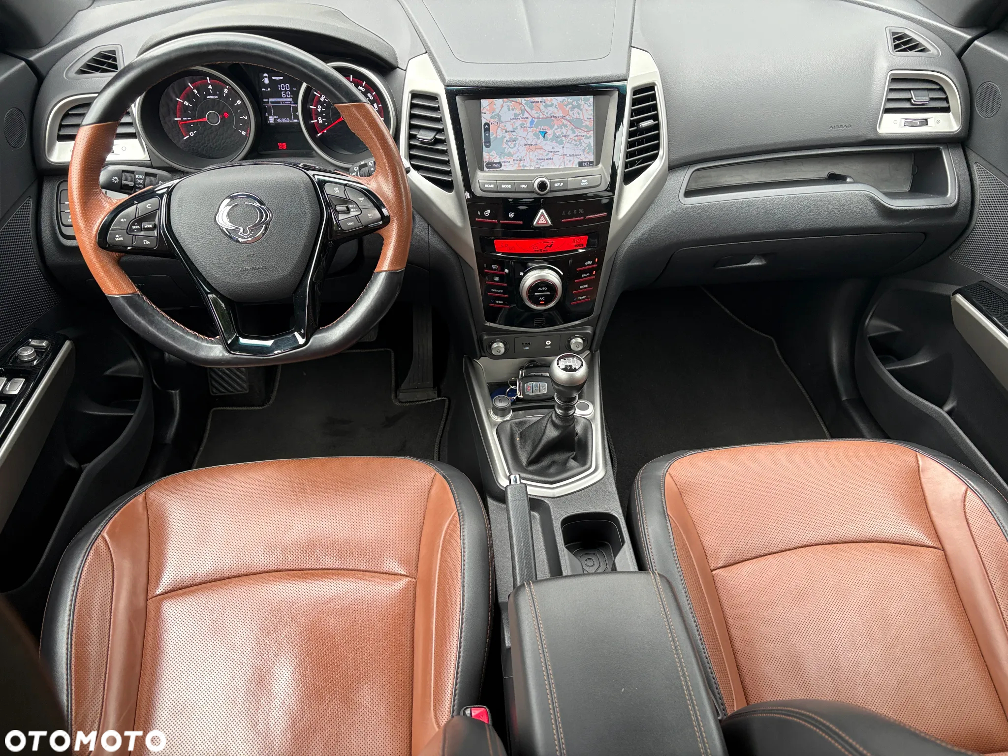 SsangYong/KGM Tivoli 1.6 Quartz - 12