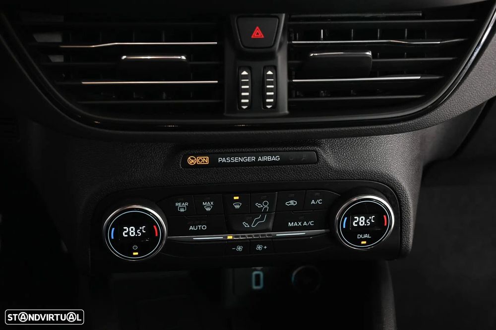 Ford Focus 1.5 TDCi ECOBlue ST-Line - 22