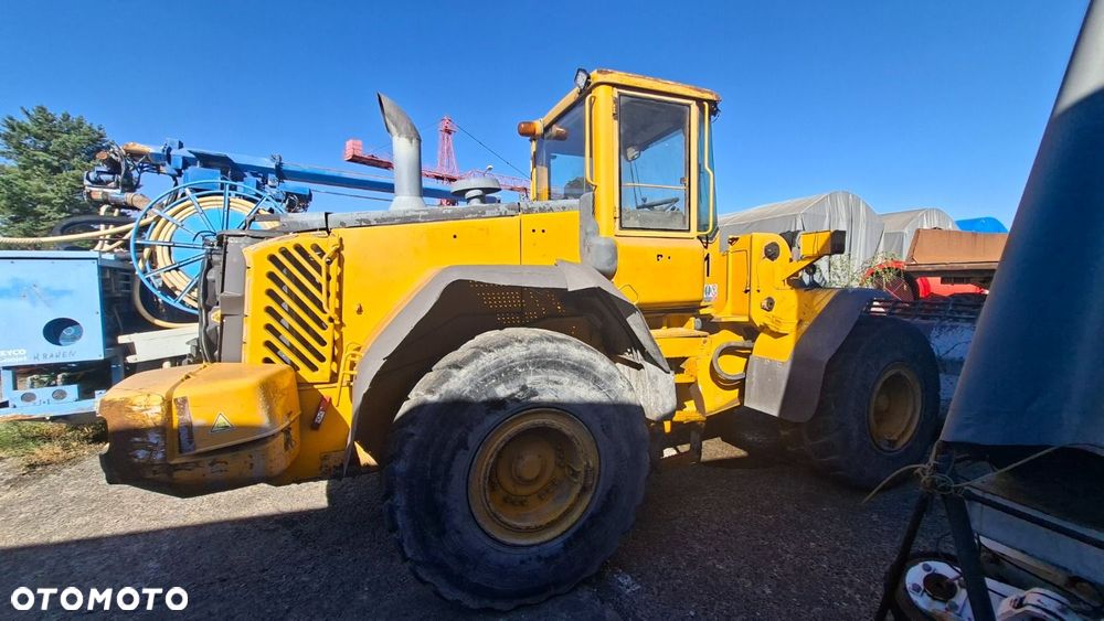 Volvo L 120 E 4X4 - 4