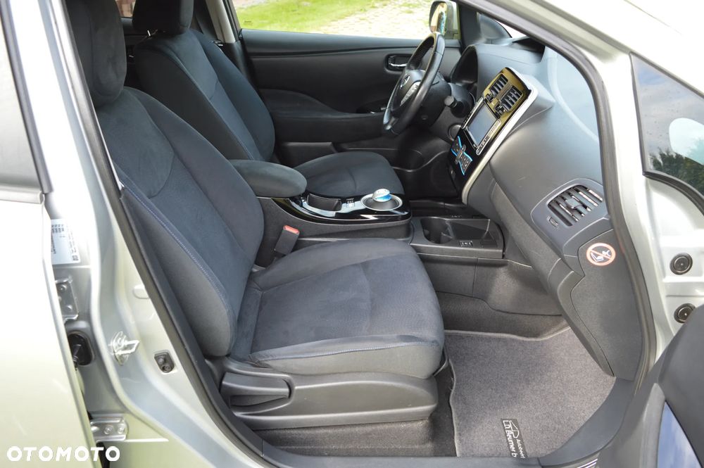 Nissan Leaf 24 kWh (mit Batterie) Visia - 25