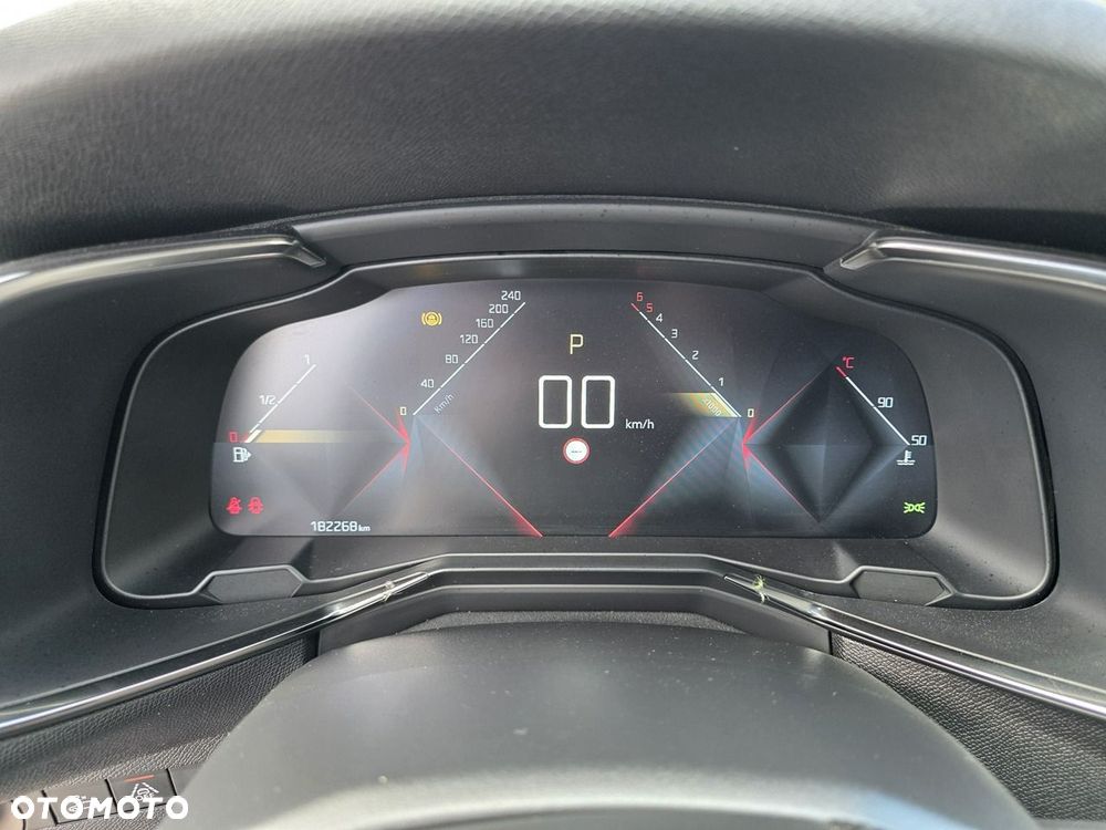 DS Automobiles DS 7 Crossback - 33