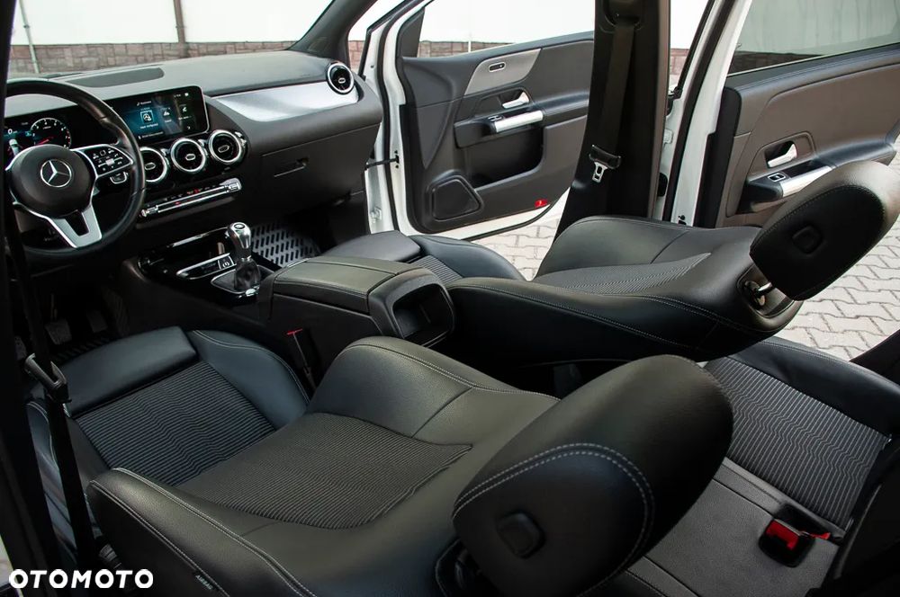 Mercedes-Benz Klasa B 180 Edition 2020 - 25