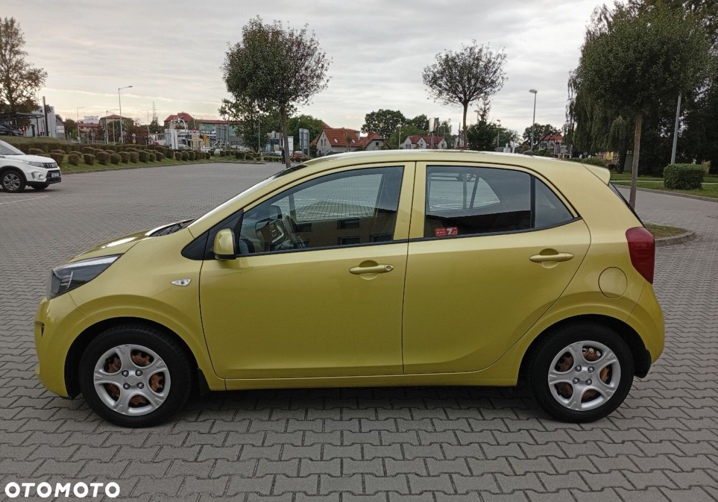 Kia Picanto - 11