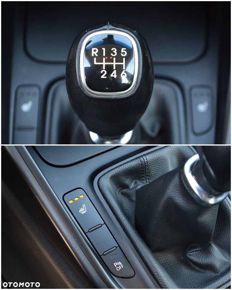 Kia Carens 1.6 GDI Dream Team Edition - 22