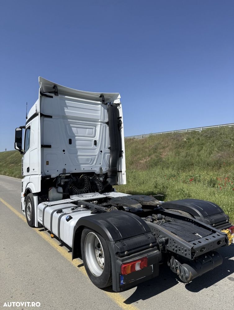 Mercedes-Benz Actros Mp4 1845 Mega - 8