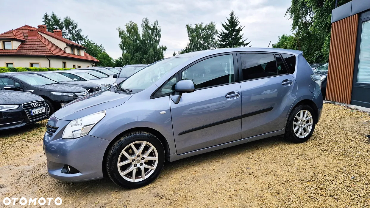 Toyota Verso 1.8 Premium EU5 7os - 20
