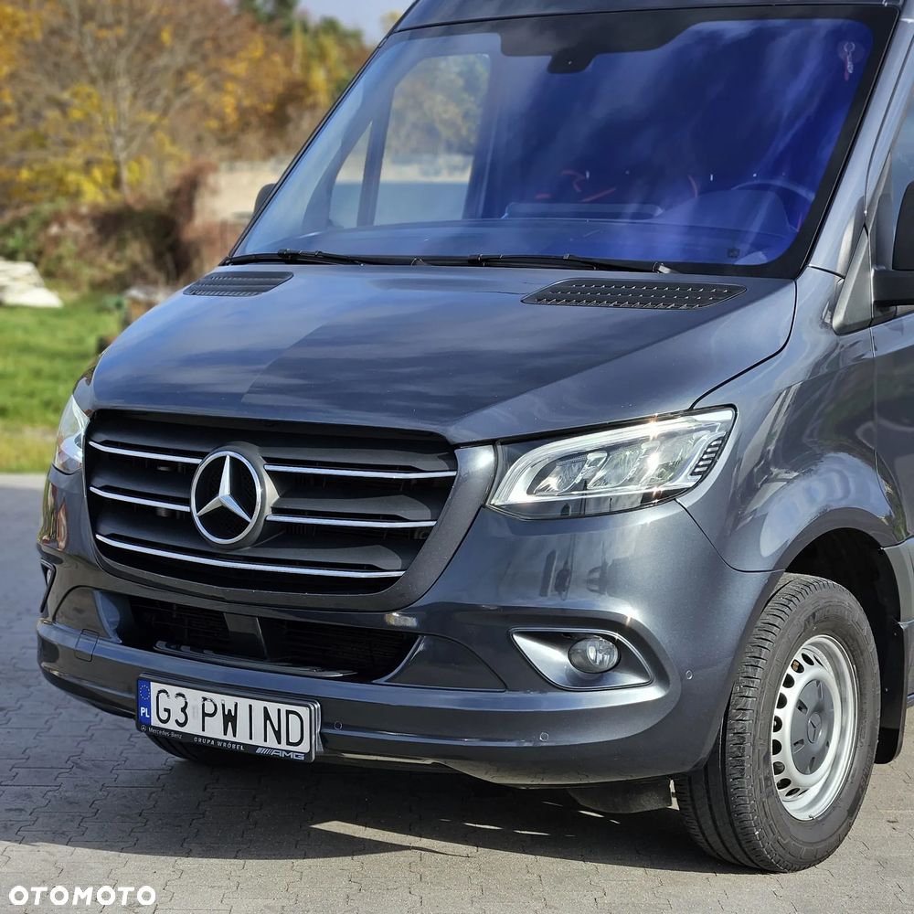 Mercedes-Benz Sprinter - 10