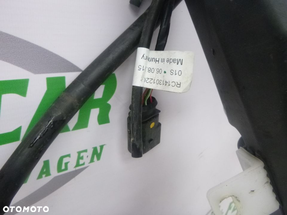 AUDI RS3 S3 8V ZBIORNICZEK SPRYSKIWACZY 8V0955449 - 2