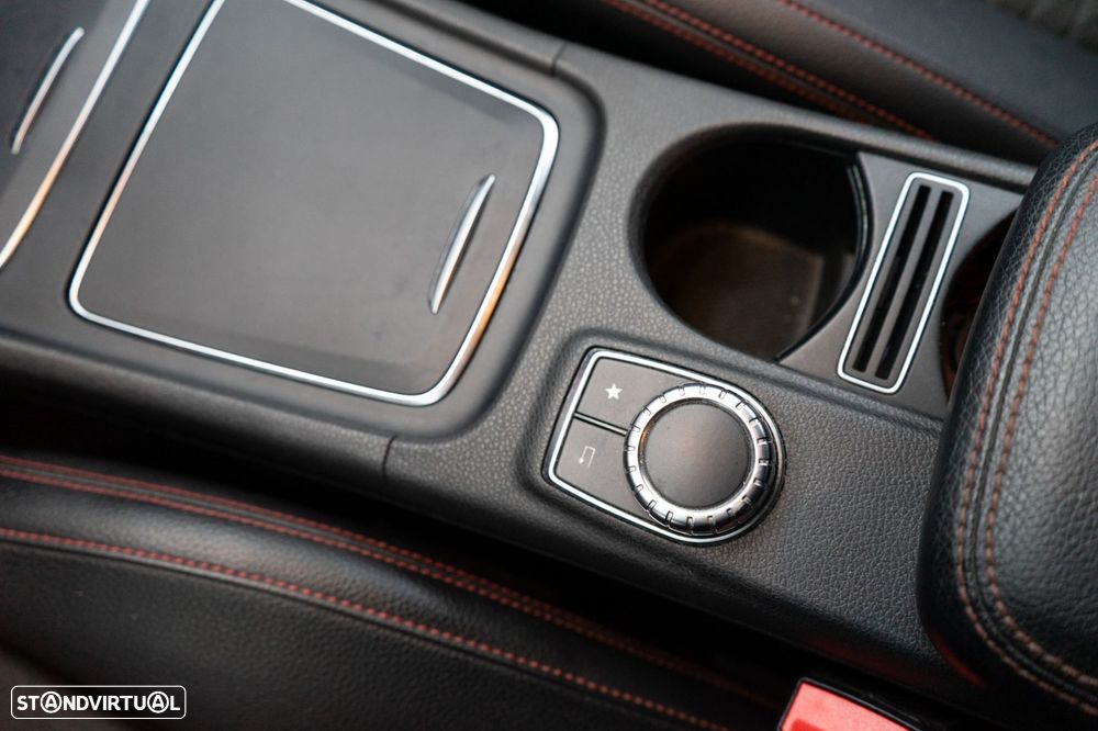 Mercedes-Benz CLA 180 d Shooting Brake AMG Line Aut. - 28