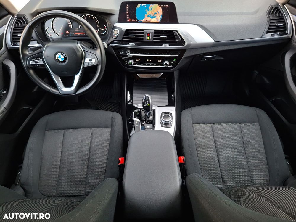 BMW X3 xDrive20i AT - 17