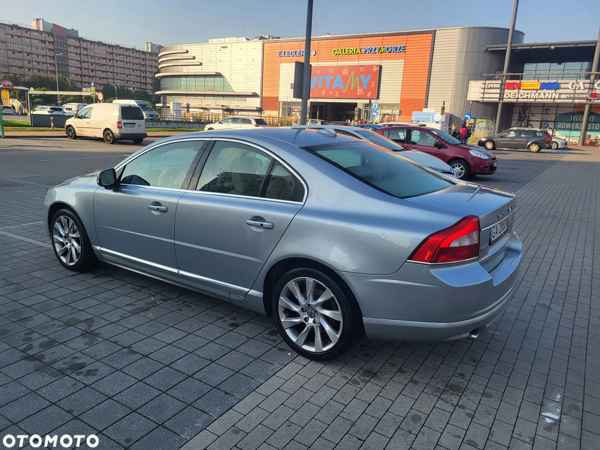Volvo S80 3.2 Momentum - 11