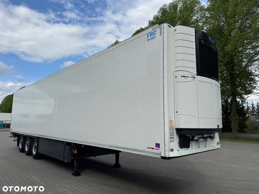 Schmitz Cargobull Chłodnia,Doppelstock, Carrier Vector 1550, Winda ZEPRO - 5