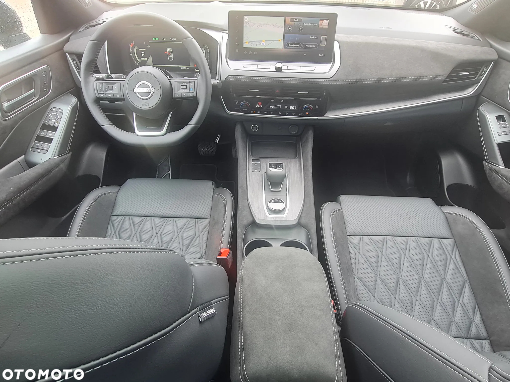 Nissan Qashqai - 2