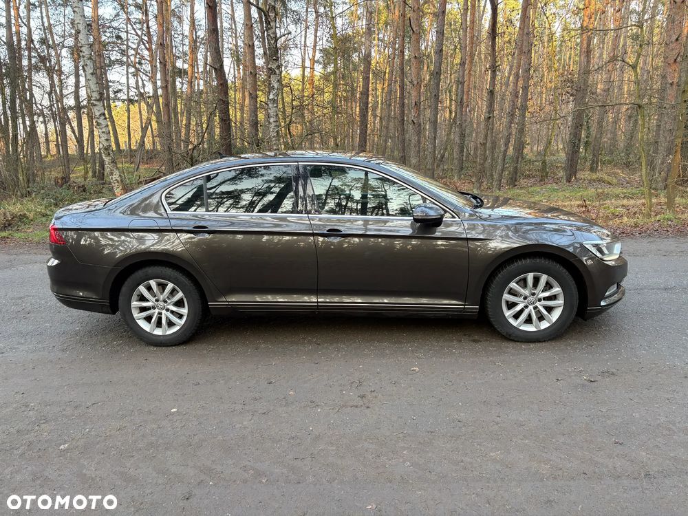 Volkswagen Passat 2.0 TDI BMT Trendline DSG7 - 4