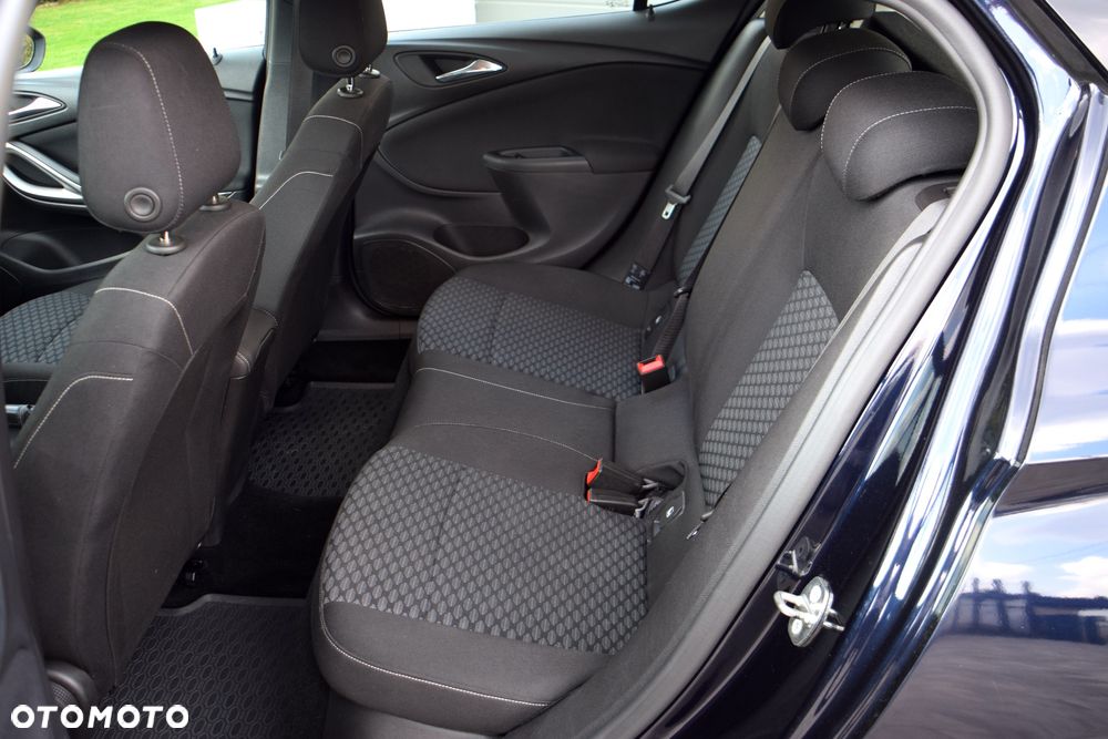 Opel Astra 1.6 CDTI Enjoy S&S - 15