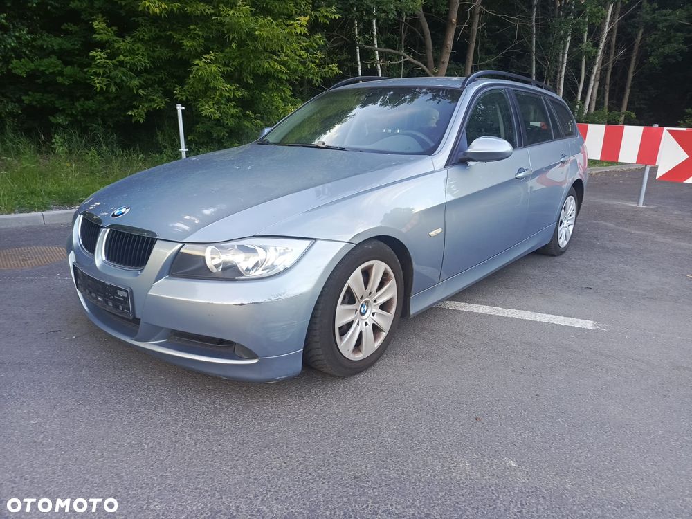 BMW Seria 3 - 1