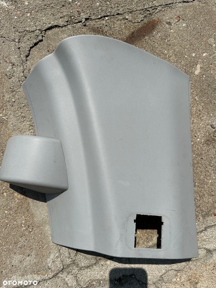 MERCEDES VITO VIANO 639 osłona słupka słupek D plastik - 6