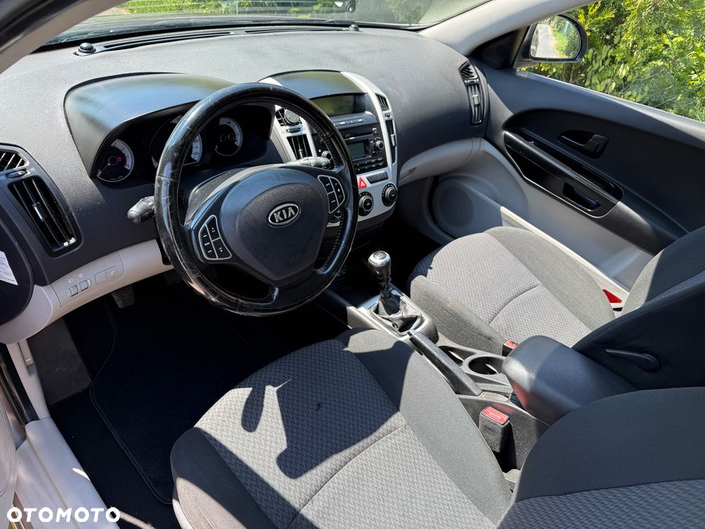 Kia Ceed 1.6 CVVT EX - 9