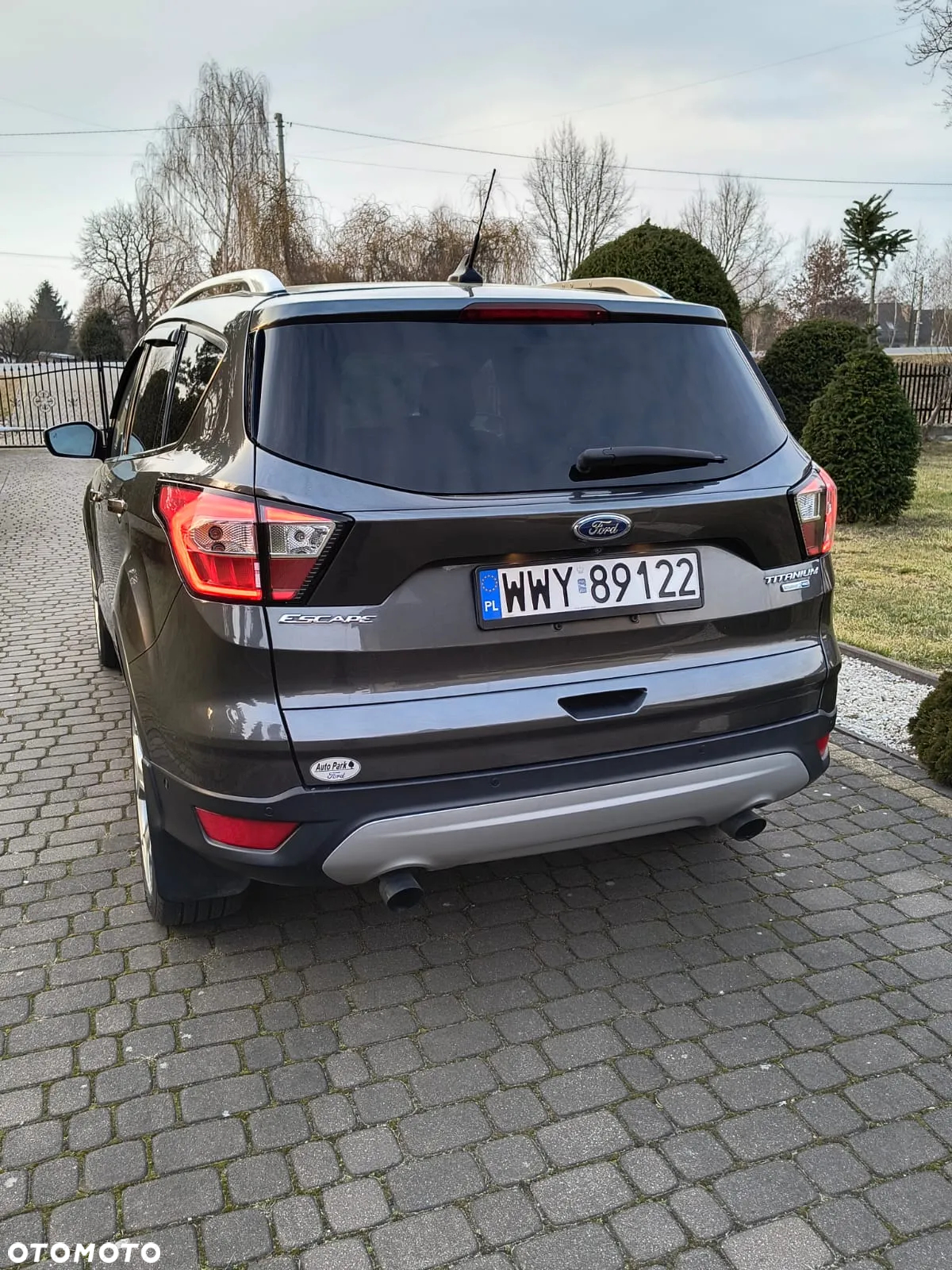 Ford Escape 2.0 EcoBoost AWD Titanium - 3