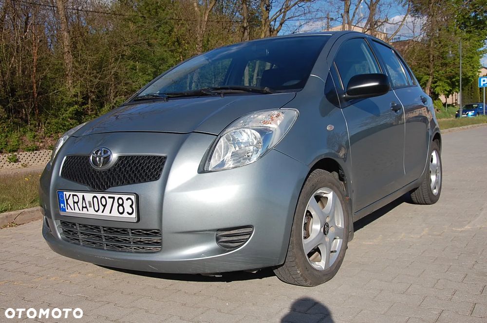 Toyota Yaris 1.3 Sol - 2