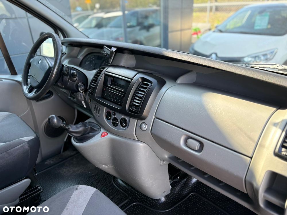 Renault Trafic 2.5 dCi Elektryczne Szyby Gwarancja - 12