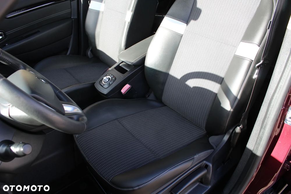 Renault Grand Scenic - 15