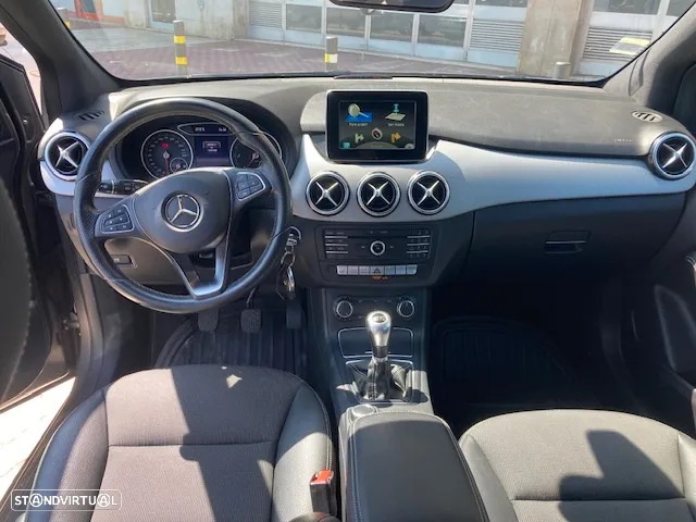 Mercedes-Benz B 180 CDi Urban - 8