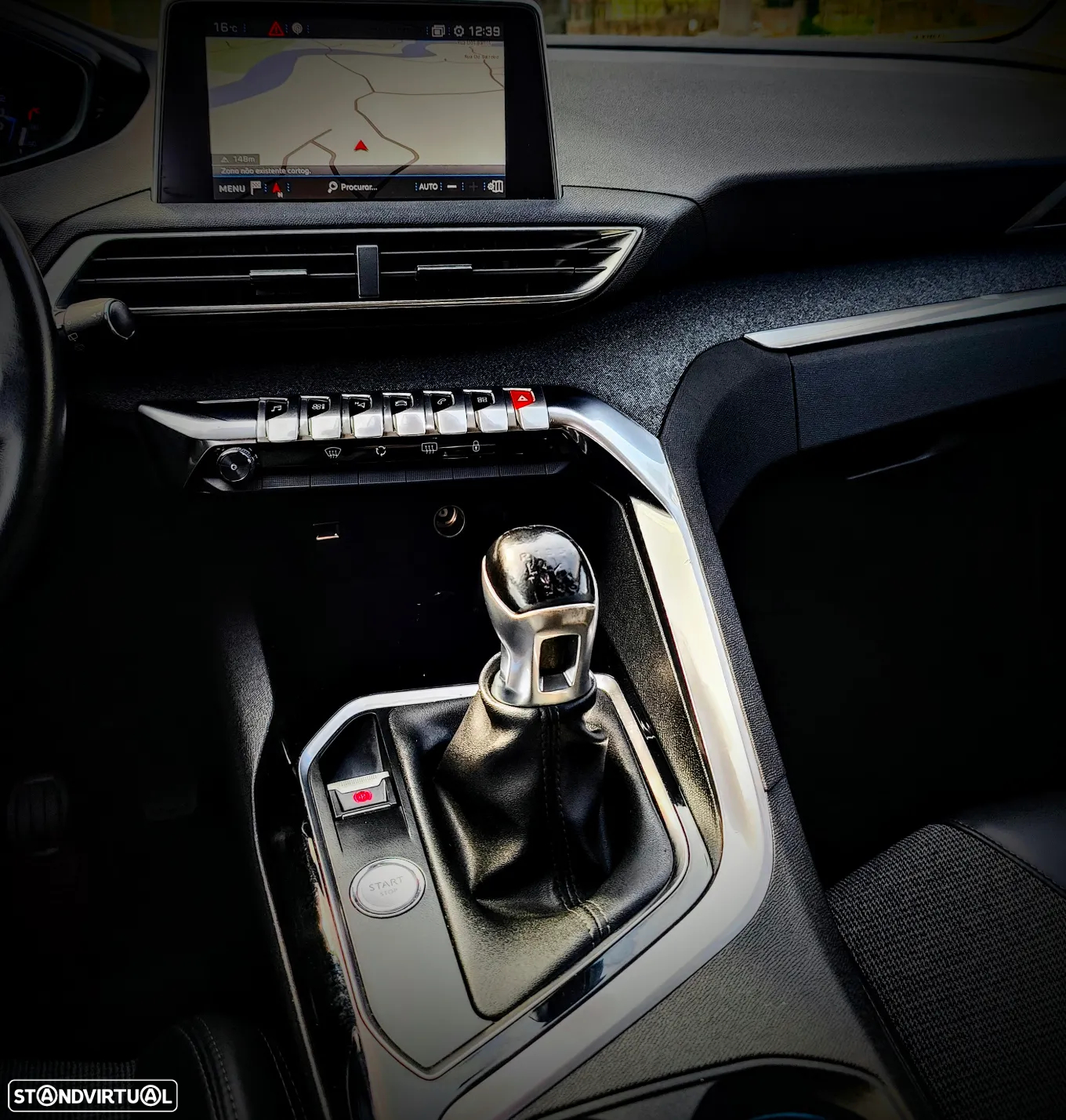 Peugeot 3008 PureTech 130 Stop & Start GPF Allure Pack - 10