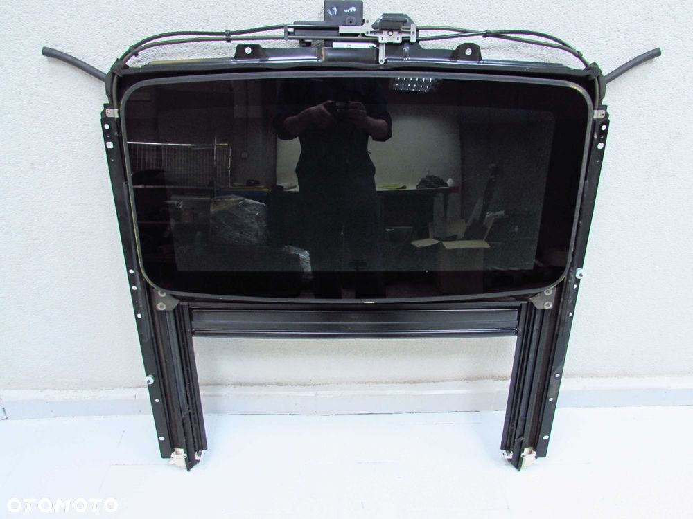VOLVO V70 XC70 SZYBERDACH SILNICZEK 39850619 30716817 99-07 - 1