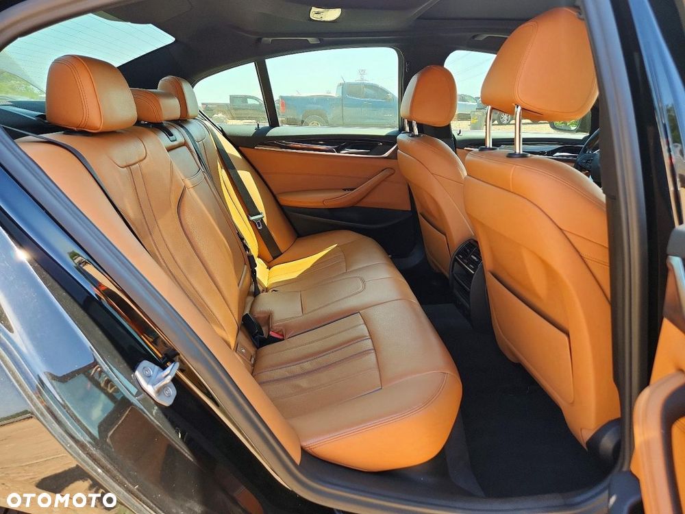 BMW Seria 5 - 12
