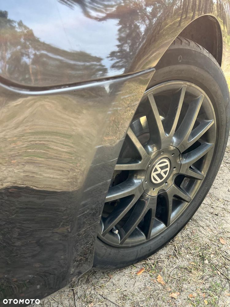 Volkswagen Golf 1.6 TDI DPF Comfortline - 15