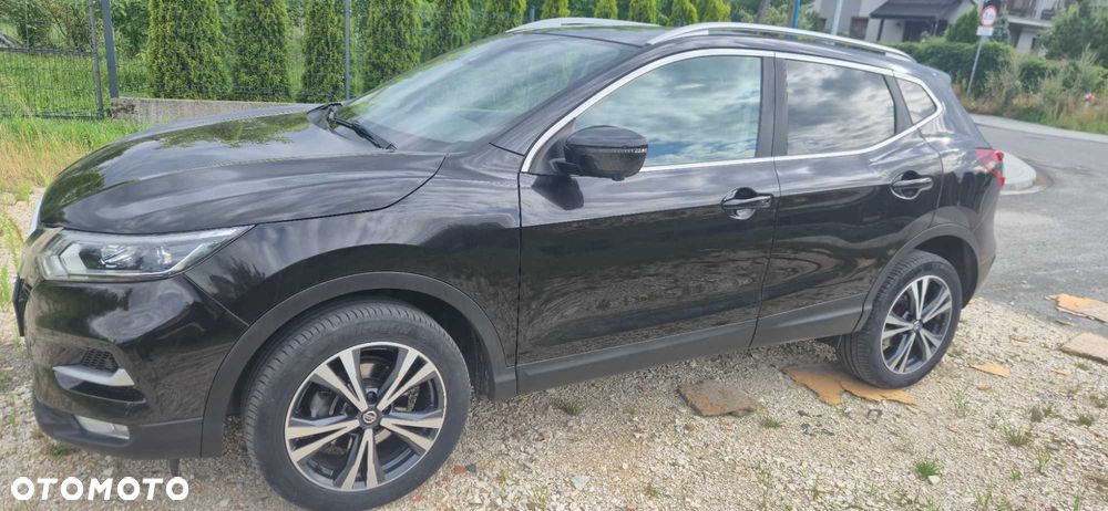 Nissan Qashqai - 1